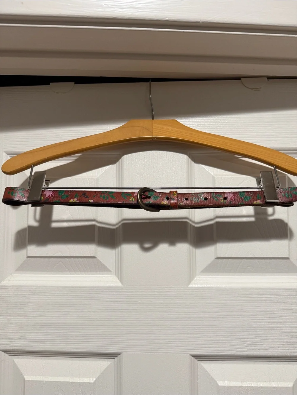 Gap -Vintage Women’s Floral Embossed Leather Waist Belt - Pink Brown